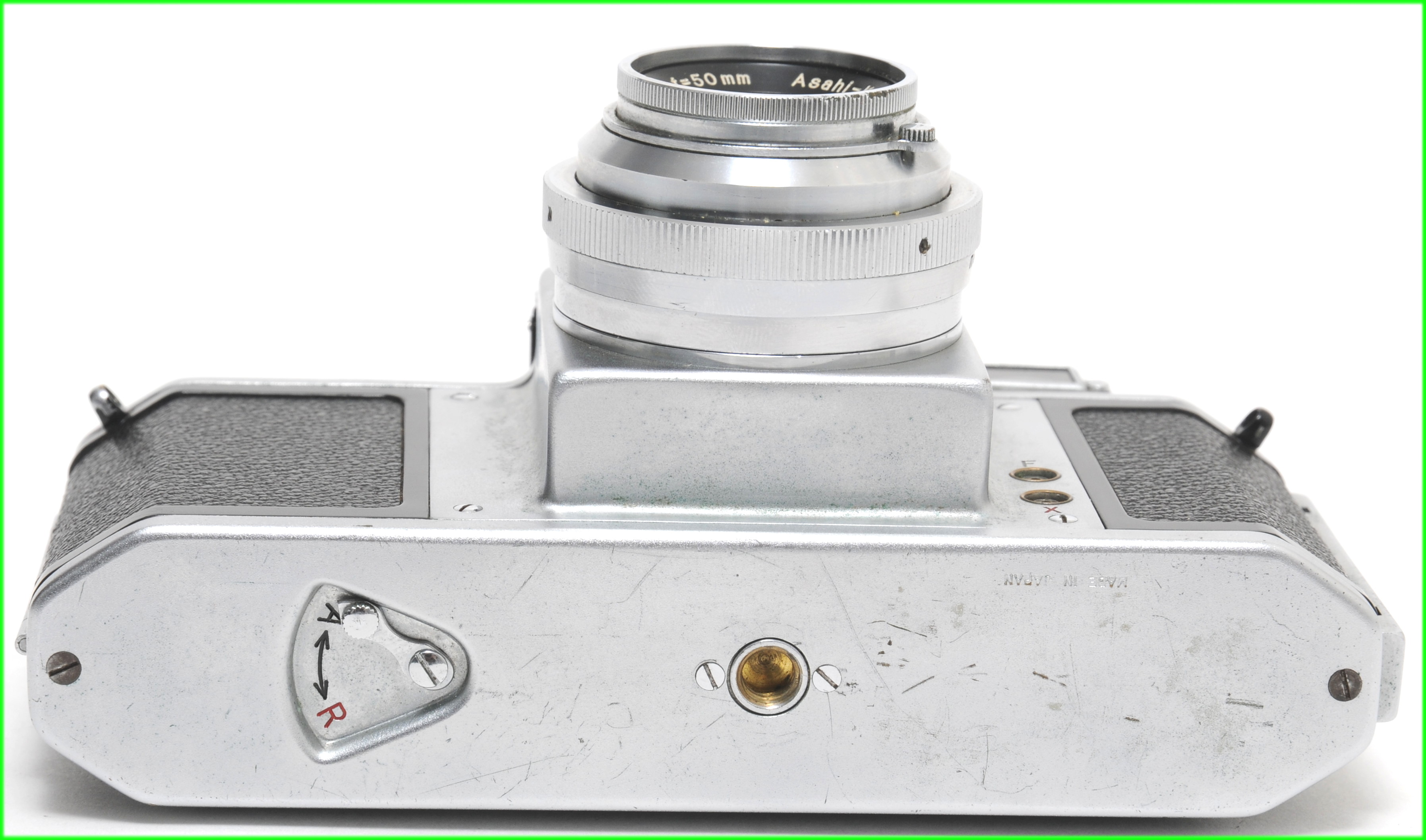 Vintage Asahiflex IIB / IA SLR with Kogaku Takumar 3.5/50mm lens