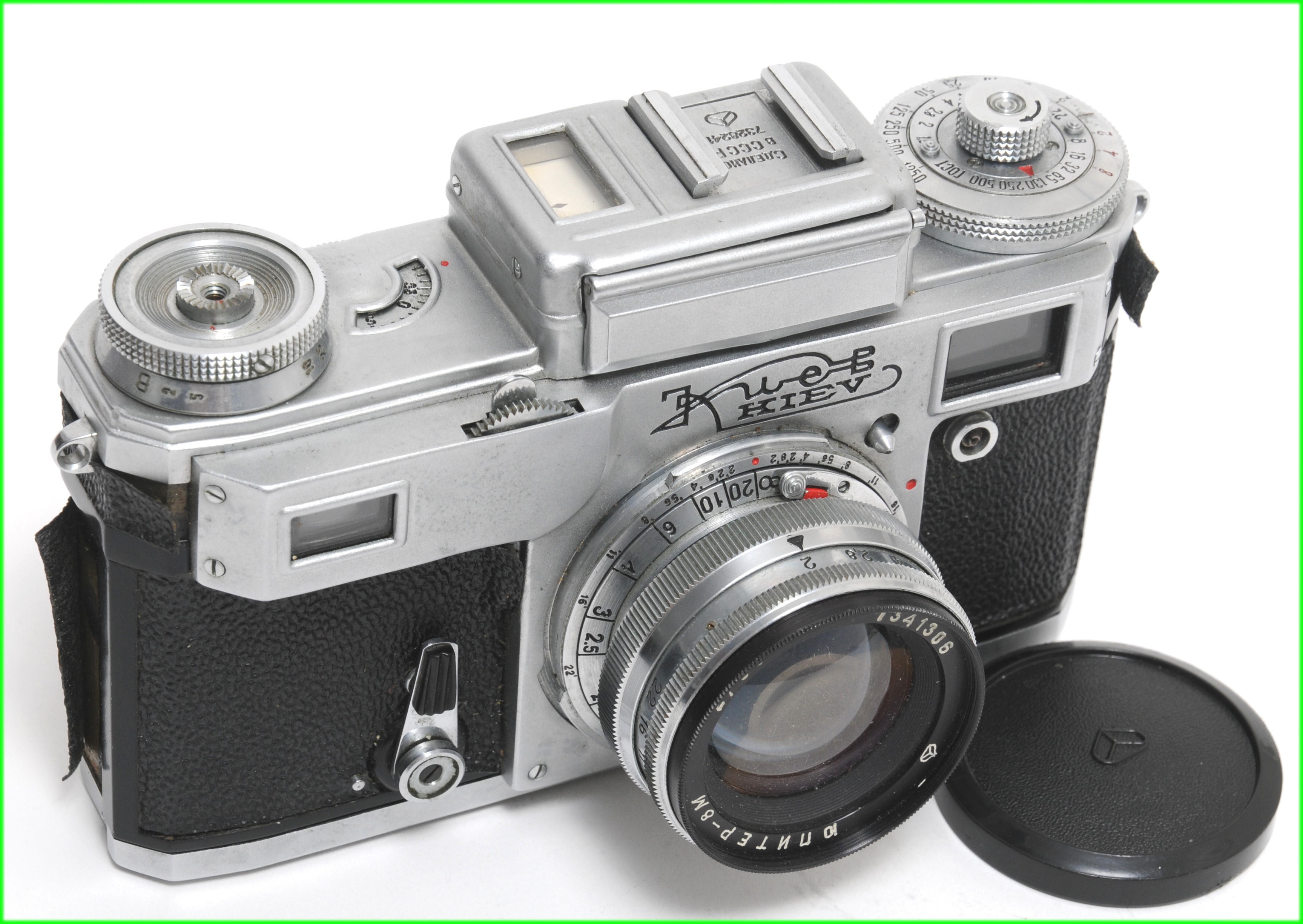 Arsenal Kiev 4 USSR rangefinder camera w. Jupiter-8M 2/50mm